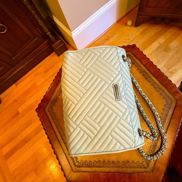 NWT Rebecca Minkoff Diagonal Quilted Shoulder Bag w/dust bag MSRP $425 - Picture 4 of 9
